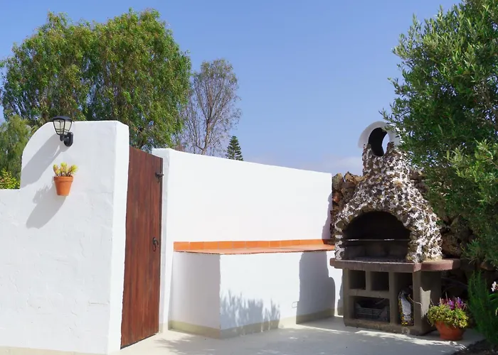 Casalunalajares With Heated Pool فيلة لاجاريس